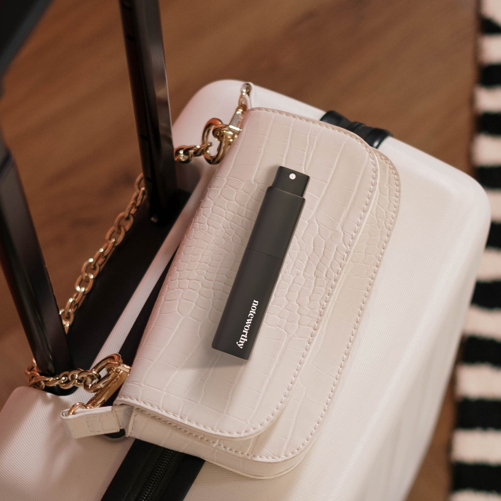 Woody, Fruity Eau De Parfum | Noteworthy – Noteworthy